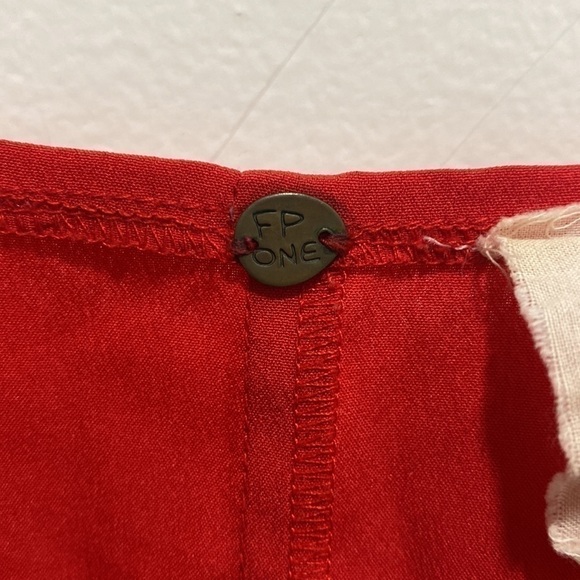 FREE People One Red Tank XS V Neck Adjustable Shoulder Straps 🌟 - Picture 3 of 5